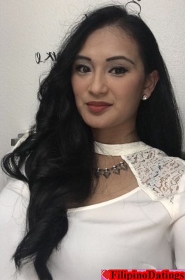 Filipina dating San Diego