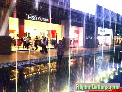 <p>take today, jan 27 2014.. walking around in the mall and getting some fresh air on my day off</p>