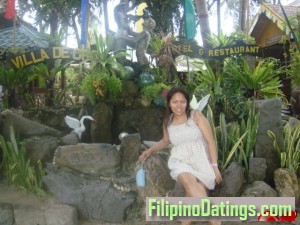 <p>at boracay 2011</p>